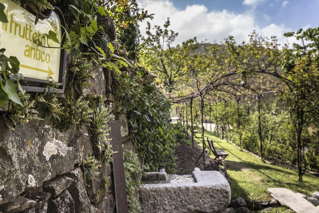 Borgo Casale Pension Albareto  Buitenkant foto