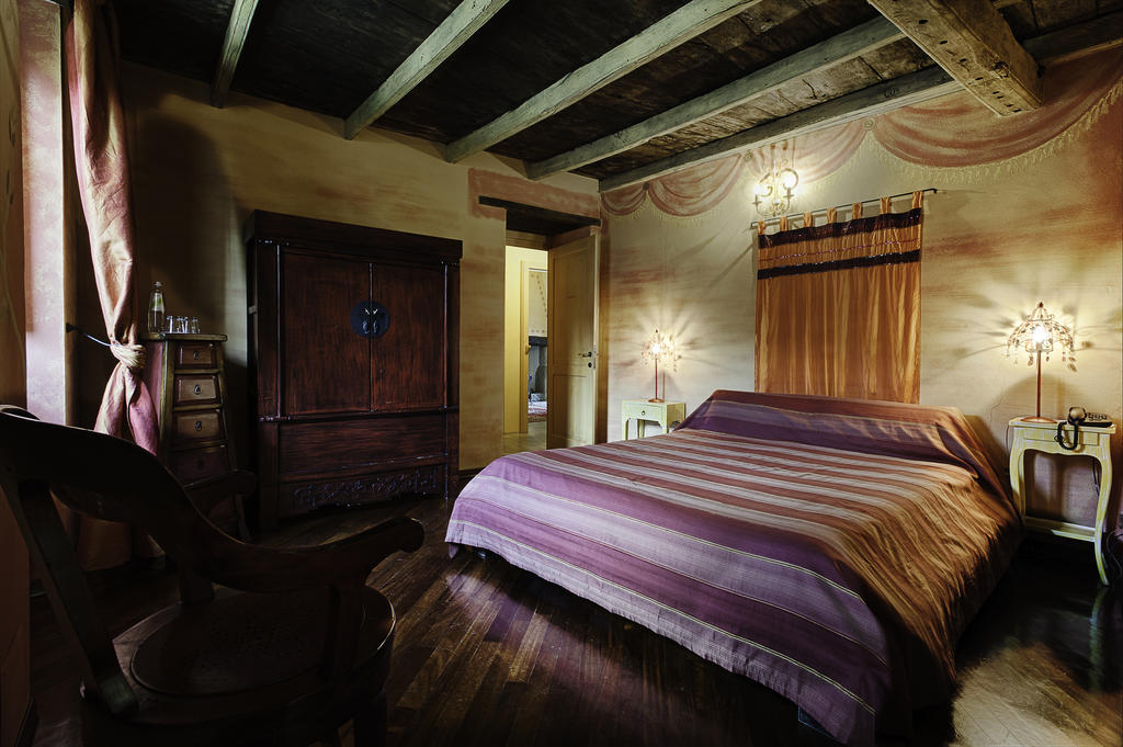 Borgo Casale Pension Albareto  Kamer foto