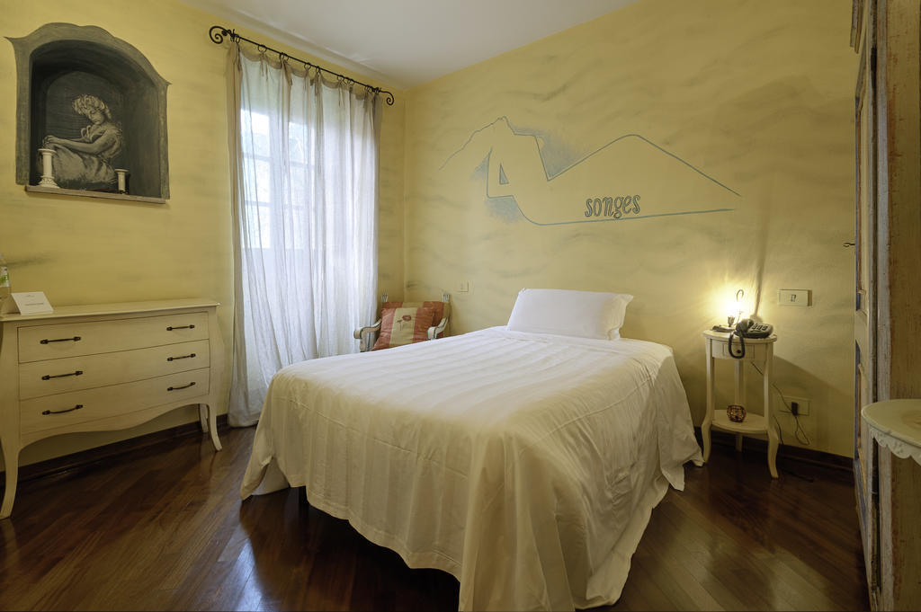 Borgo Casale Pension Albareto  Kamer foto